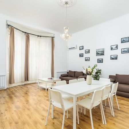 Real Apartments Lovag 부다페스트 외부 사진