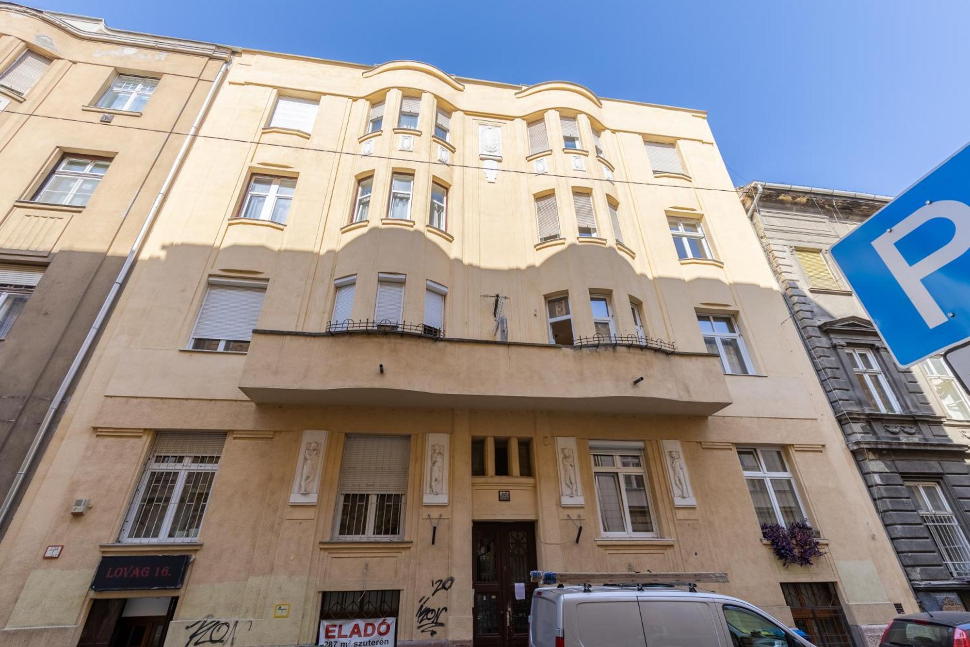 Real Apartments Lovag 부다페스트 외부 사진